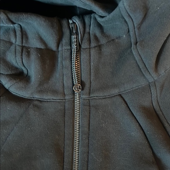 - lululemon athletica Scuba Full-Zip Cropped Hoodie black - Picture 2 of 6